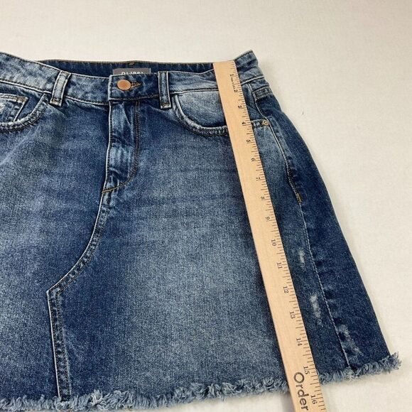 DL1961 Womens Cotton Denim Mini Skirt Blue Distressed Frayed Hem Pockets Size 26 - Picture 5 of 11